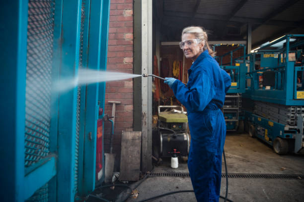 Best Rust Removal  in Elim, PA